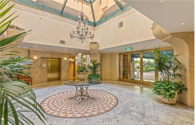 Building Photo - 11500 San Vicente