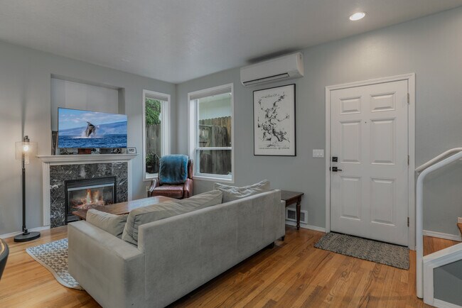 Foto del edificio - 2030 NW Lovejoy St