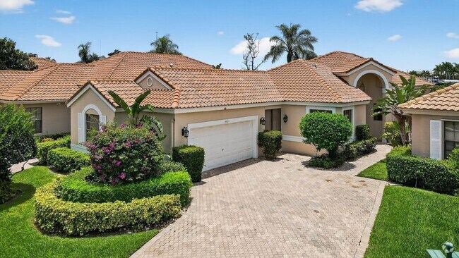 Building Photo - 4465 Barclay Fair Way