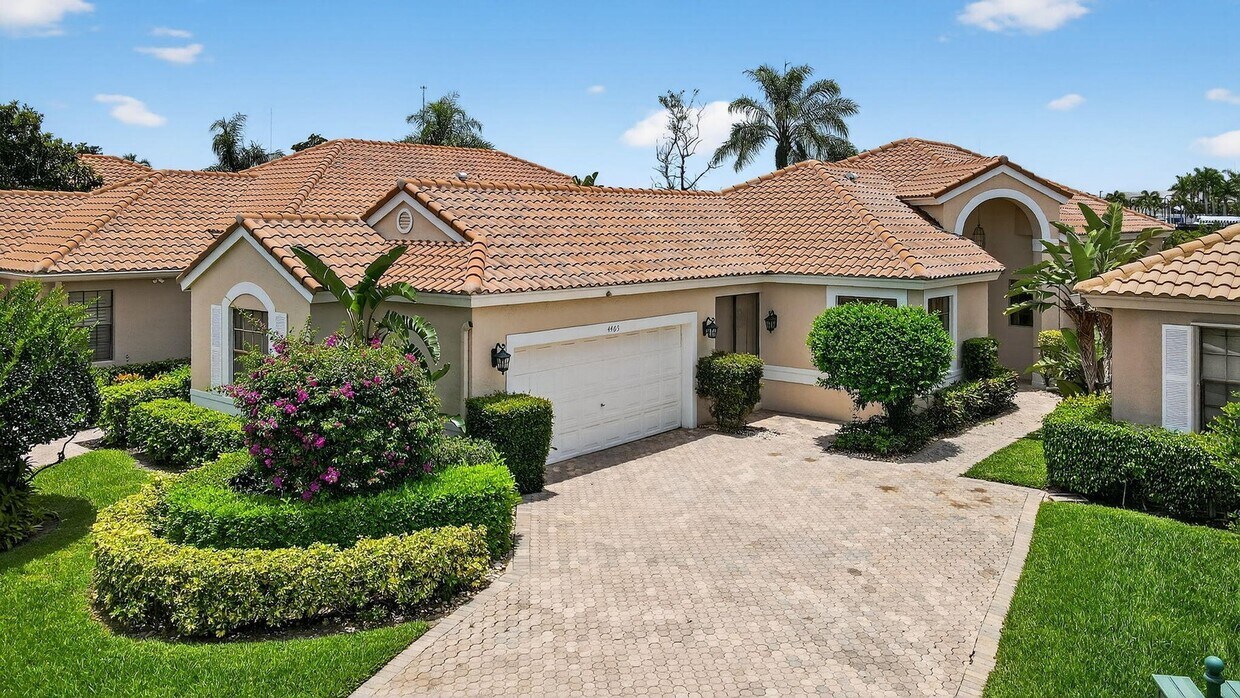 Foto principal - 4465 Barclay Fair Way