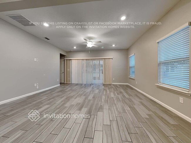 Building Photo - 11293 Oyster Creek Rd