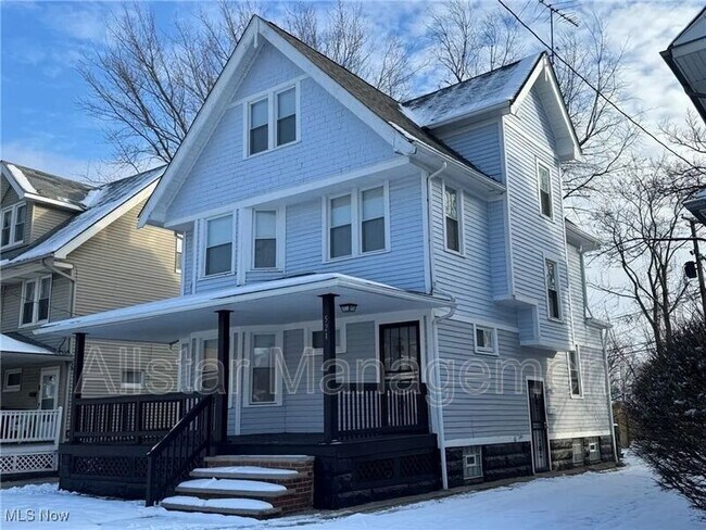 Foto del edificio - 521 E 109th St