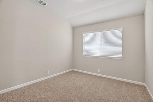 Foto del edificio - 925 Creekhollow Dr