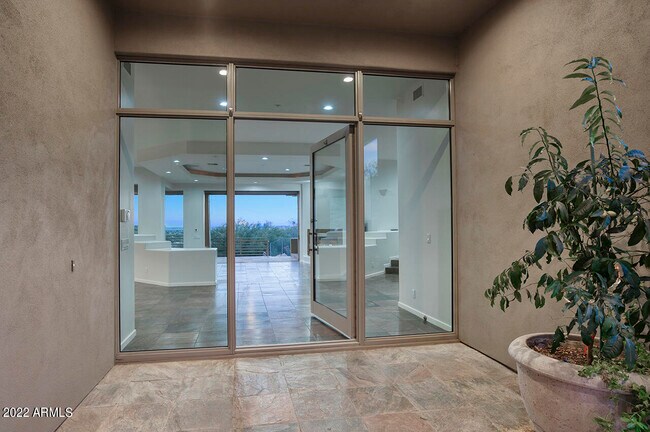 Foto del edificio - 12943 E Corrine Dr