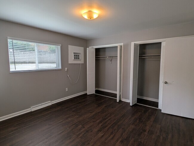 Foto del edificio - 110 Cromwell Pl