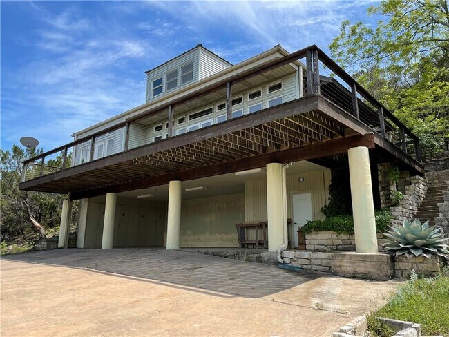 Foto del edificio - 16317 Fisher Hollow Trail