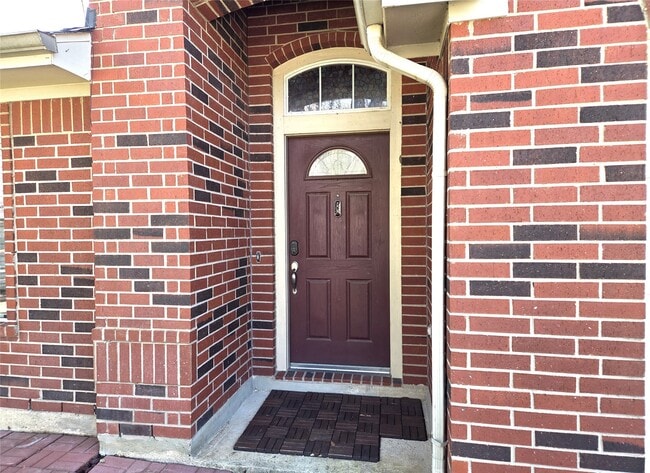 Foto del edificio - 19031 Golden Heath Ln