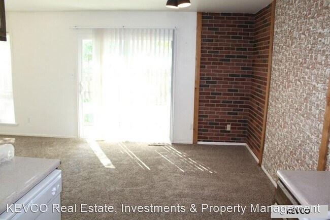 Building Photo - 4 br, 2 bath House - 1480 Edgewood Ct