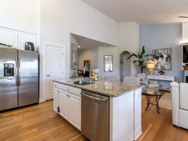 Foto del edificio - Spacious 4BR / 3BA • 2,800 Sq Ft • Garage • Community Pool • Minutes to Rehoboth Beach