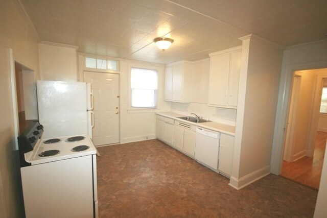 Foto del edificio - Spacious 1 Br Apt / Near Duke West and Downtown