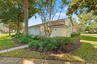 Building Photo - 1601 Challenger Ct W