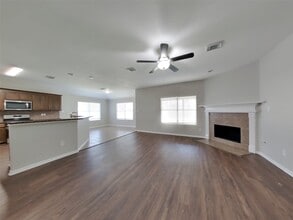 Building Photo - 3126 Lake Breeze Ln