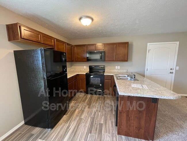 Foto del edificio - 491 Hudson Ave