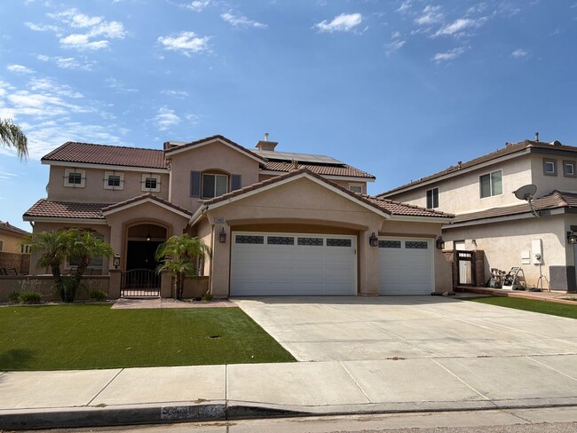 Building Photo - 24903 Sunset Vista Ave