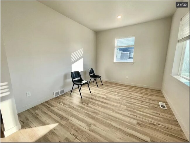 Foto del edificio - 2162 N Cloverleaf Wy