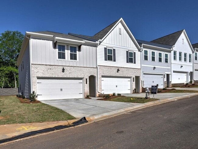 Building Photo - 3355 Verdi Ln