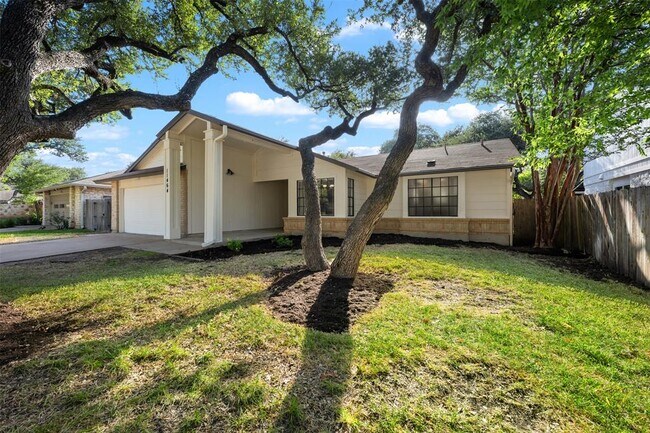 Building Photo - 11464 Bristle Oak Trail