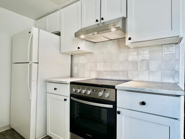 Interior Photo - The Campus Edge Apartments