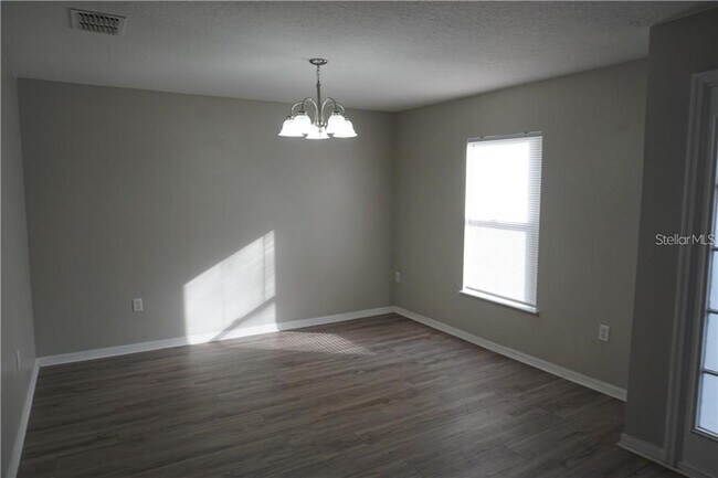 Foto del edificio - 1024 Osprey Cove Cir