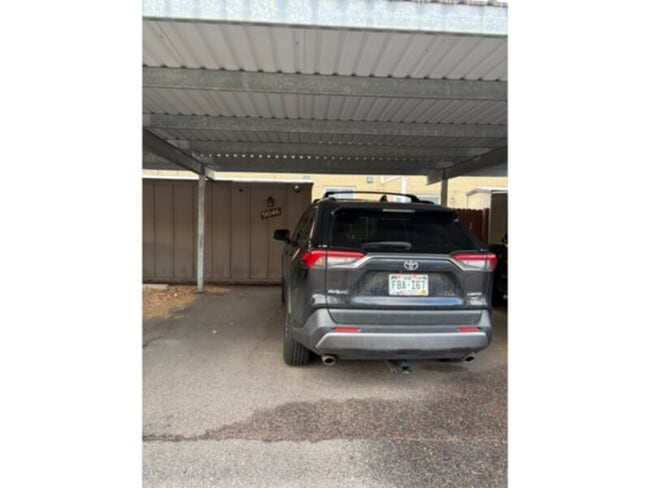 Foto del edificio - Cherry Creek I  two story Townhome