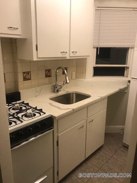 Foto del edificio - 87 Winthrop Shore Dr