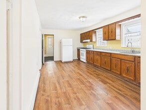 Building Photo - 47 Tremont St