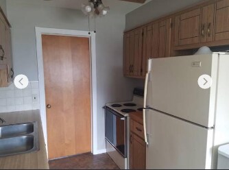 Primary Photo - 4342 W 156th St