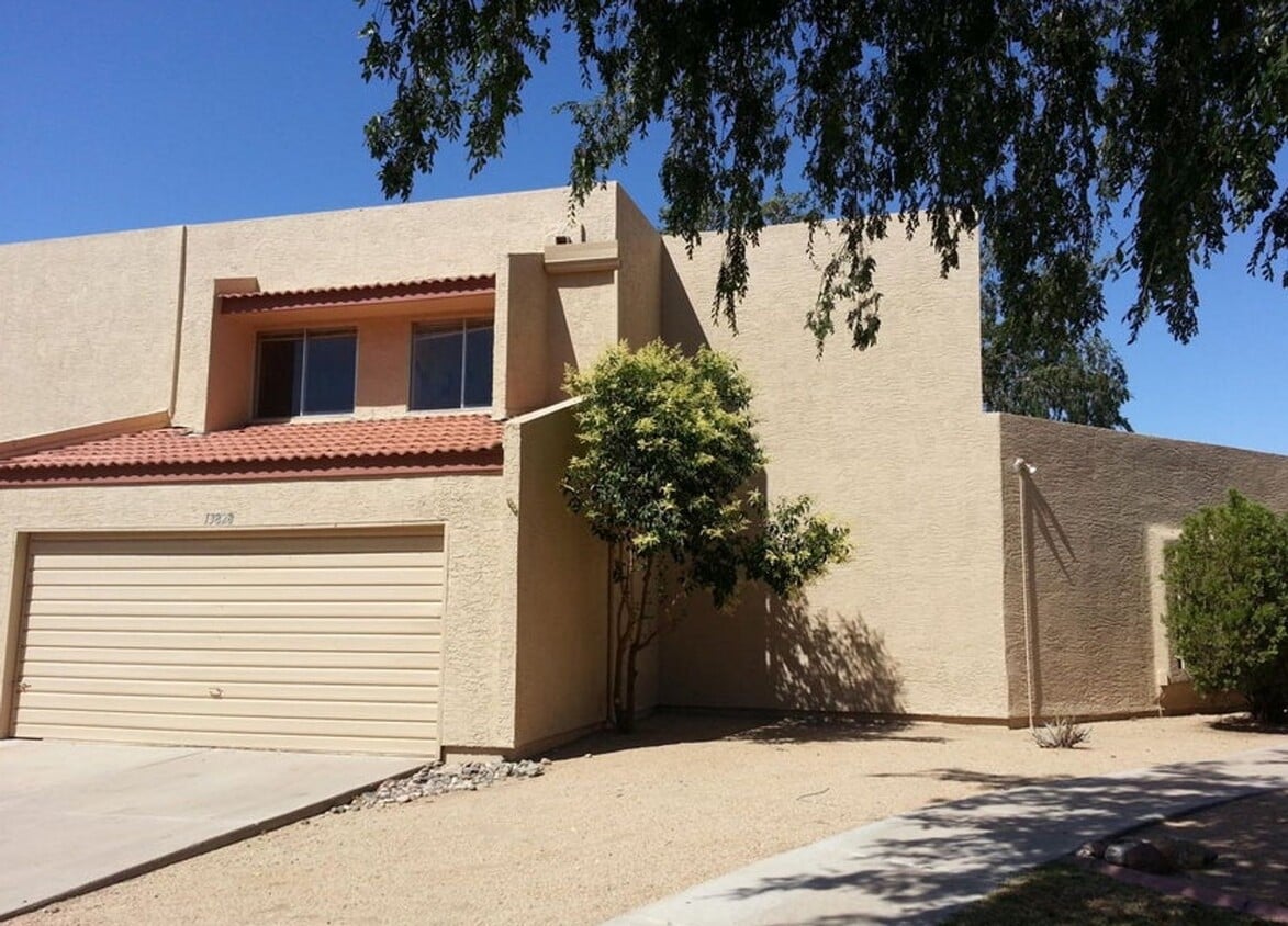 Photo - 13828 North 41st Court