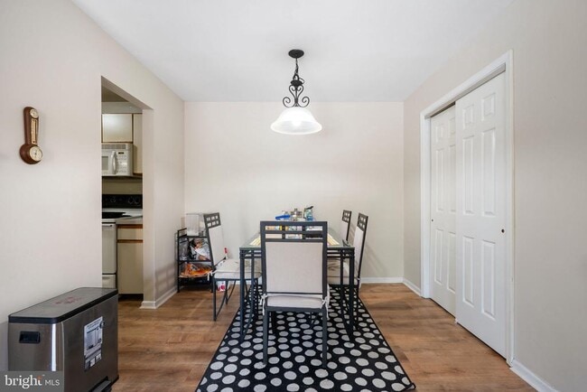 Foto del edificio - 45 Le Forge Ct