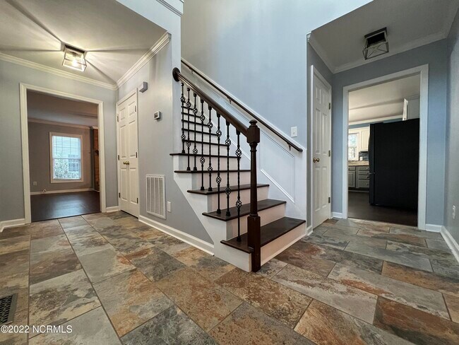 Building Photo - 232 Newport Drive