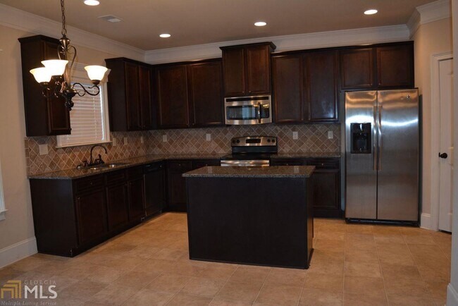 Building Photo - 651 Summerstone Ln