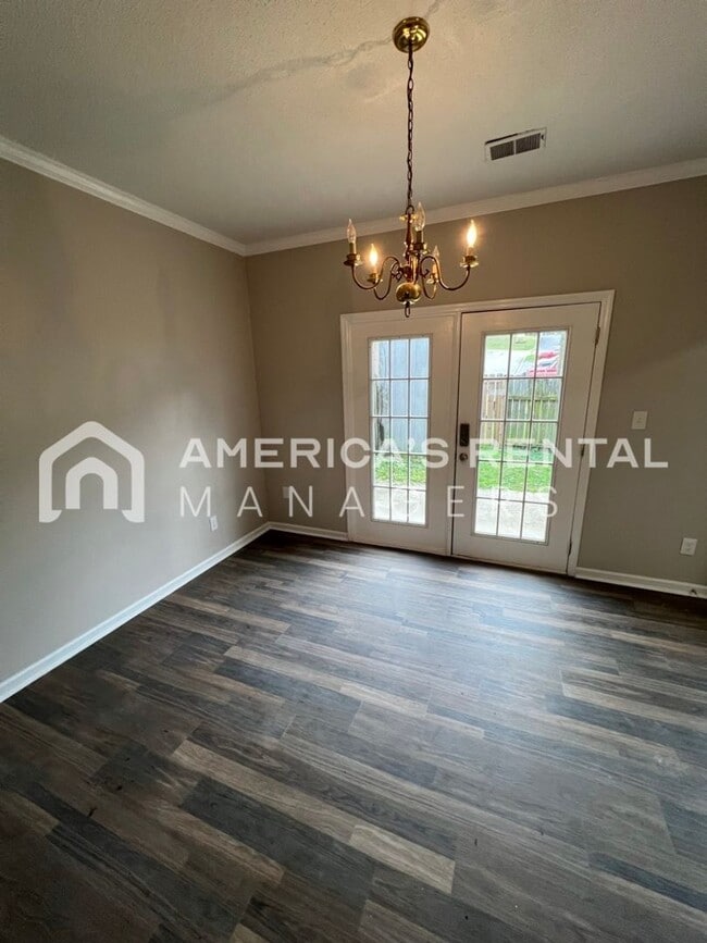 Building Photo - MOVE-IN SPECIAL!!! - Townhome For Rent In Pelham!!! Available NOW!! - RECEIVE A $500 GIFT CARD AF...