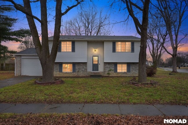 Building Photo - 603 Dellinger Dr