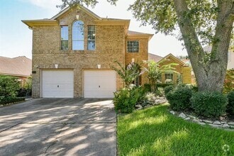Building Photo - 18035 Somerset Knolls Ct