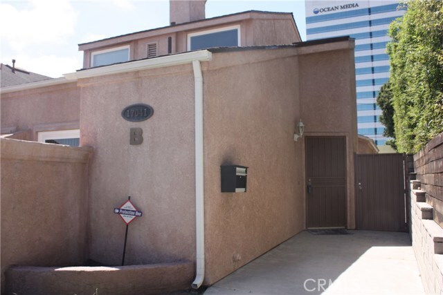 Building Photo - 17041 A Ln