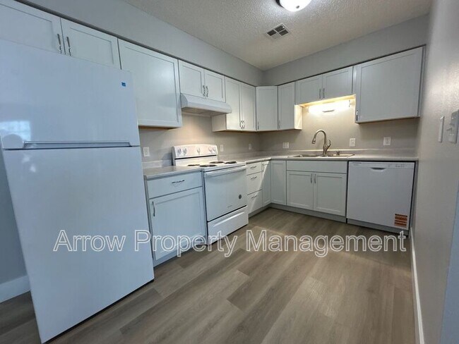 Foto del edificio - 1013 14th St