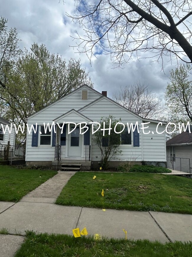 Building Photo - 1305 Spring St