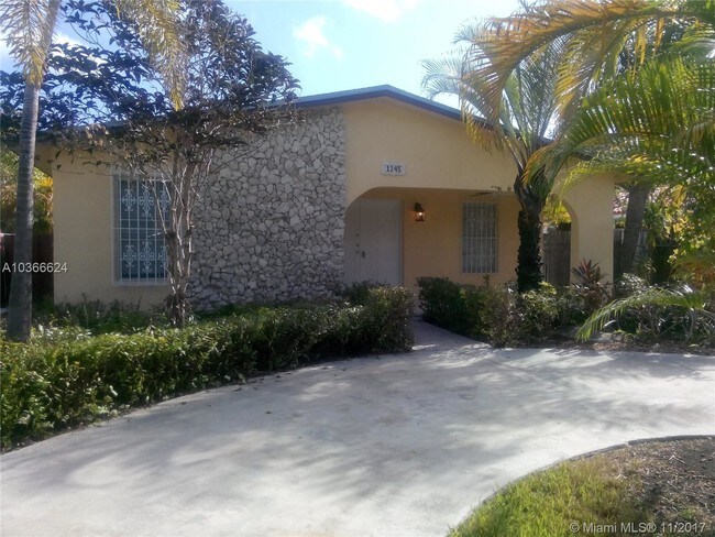 Building Photo - 1245 Lenox Ave