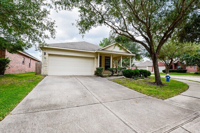 Foto del edificio - 6014 Starbrook Creek Dr