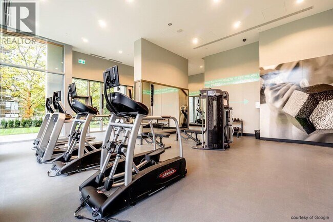 Photo du bâtiment - 5883 Barker Ave