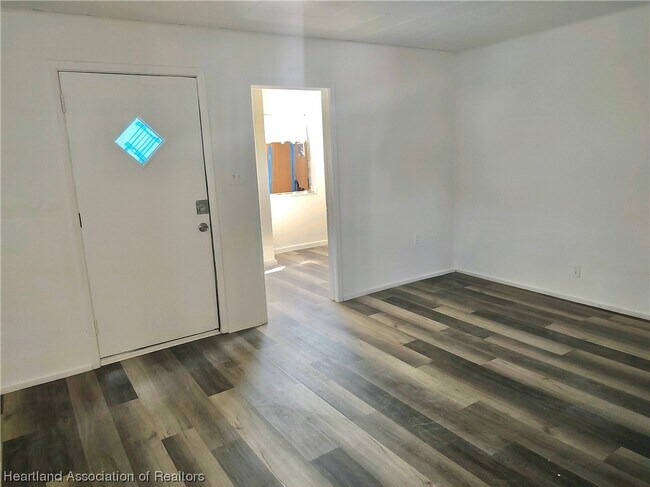 Foto del edificio - 4812 4th St