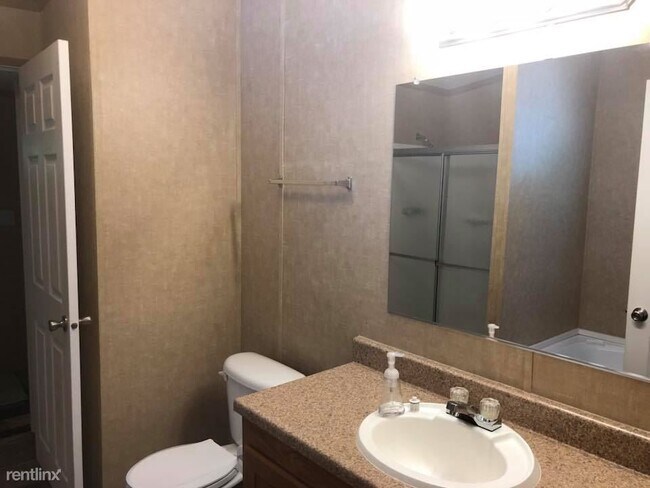 Building Photo - 3 br, 2 bath House - 110 Berry Ln