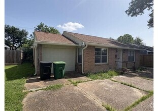 Building Photo - 4825 Brinkley St