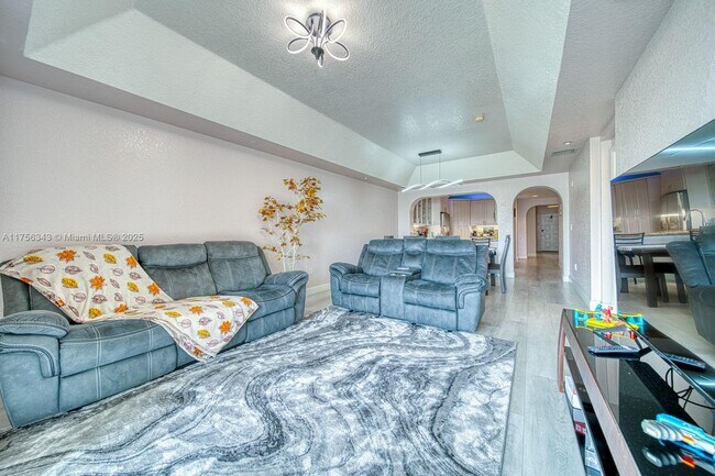 Foto del edificio - 10700 NW 66th St