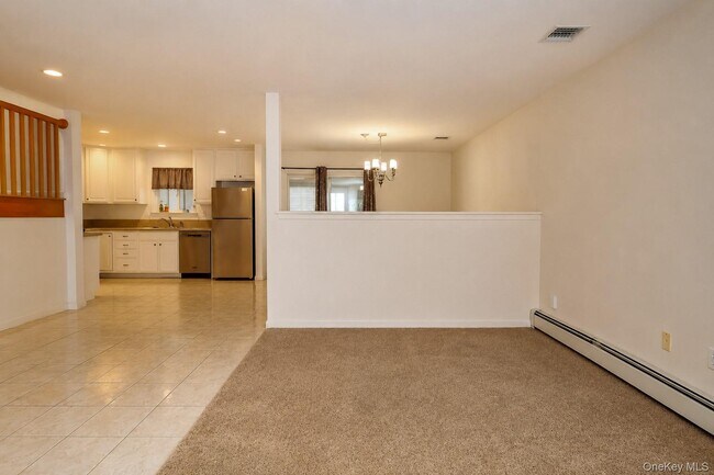 Building Photo - 263 Tamerisk Ln