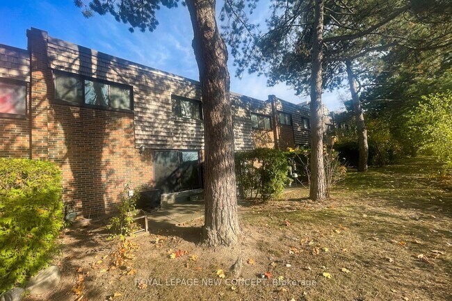 Building Photo - 9 Carl Shepway