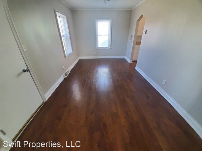 Building Photo - 2 br, 1 bath House - 2946 East Euclid Avenue