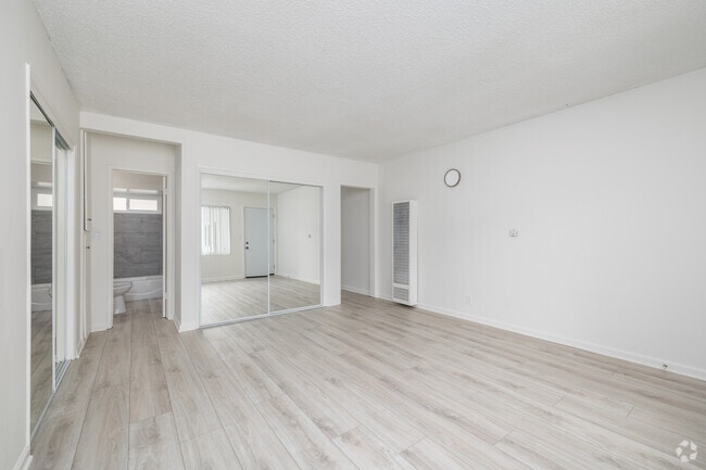 Studio - 400SF - Living Space - Emerald Villas