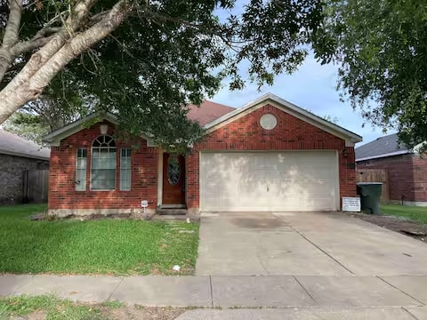 Building Photo - 7922 Elk Dr