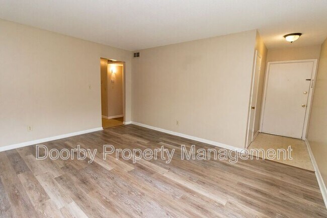 Foto del edificio - 5057 Cameron Ln